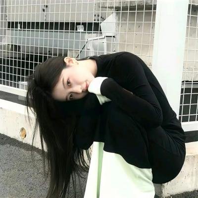 以泥为妆